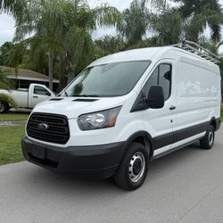 2018 Ford Transit 250 Medium Roof Cargo Van
