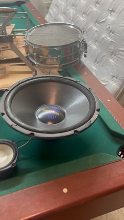 Speakers 15 inches
