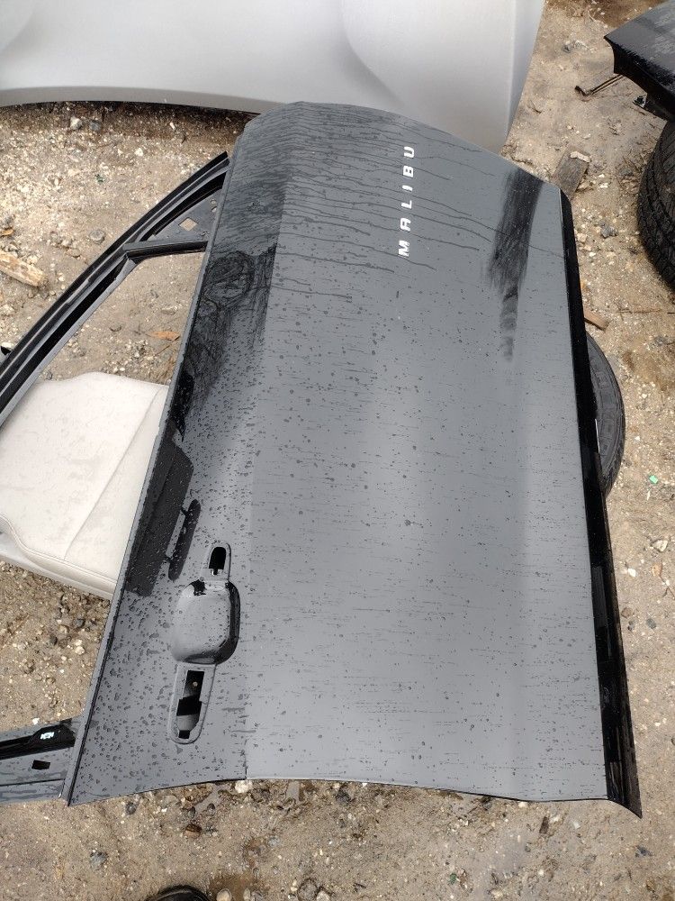 Right Hand Front And Rear Doors For Chevy Malibu 2017 OEM Parts