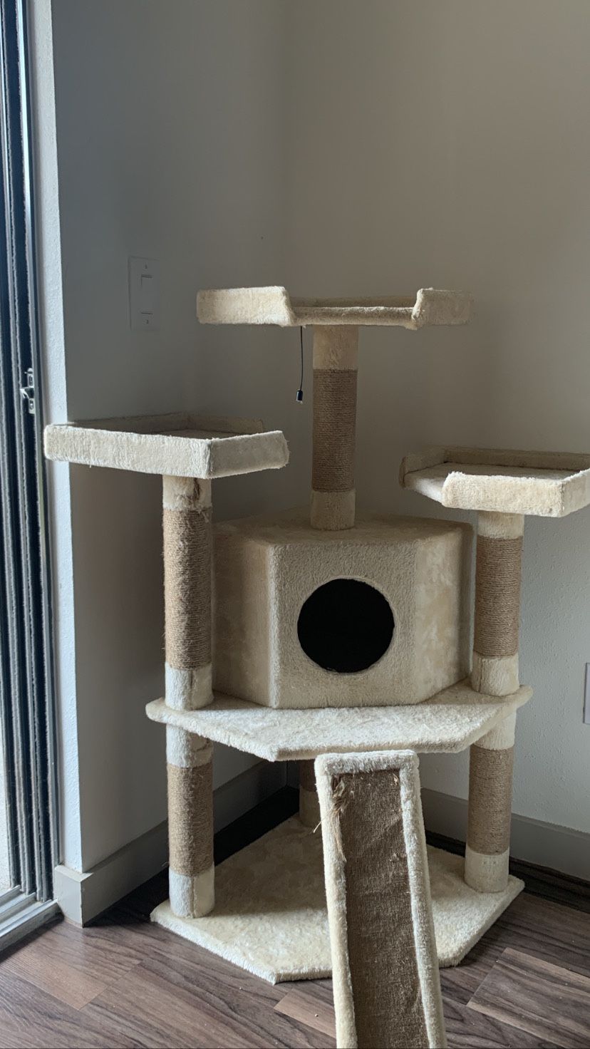 Cat Tree for Sale in Garland, TX OfferUp