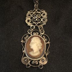 Sterling Silver Vintage Cameo Necklace