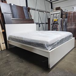 Queen bed and mattress