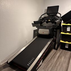 BowFlex T22 Treadmill