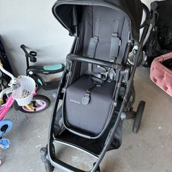 UPPAbaby Vista V2 Stroller (2021) – Great Condition