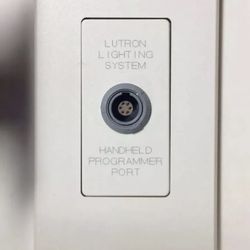 LUTRON NTOMX-HHP-WH White Handheld Programmer Port Wall Jack