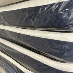 Full Size Plush Pillow Top