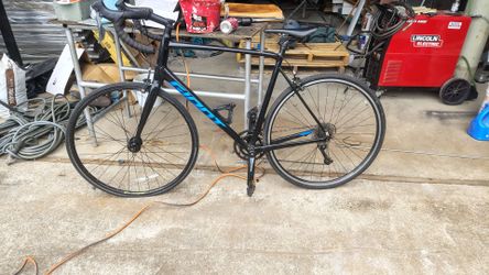 Giant Road Bike Black and Blue