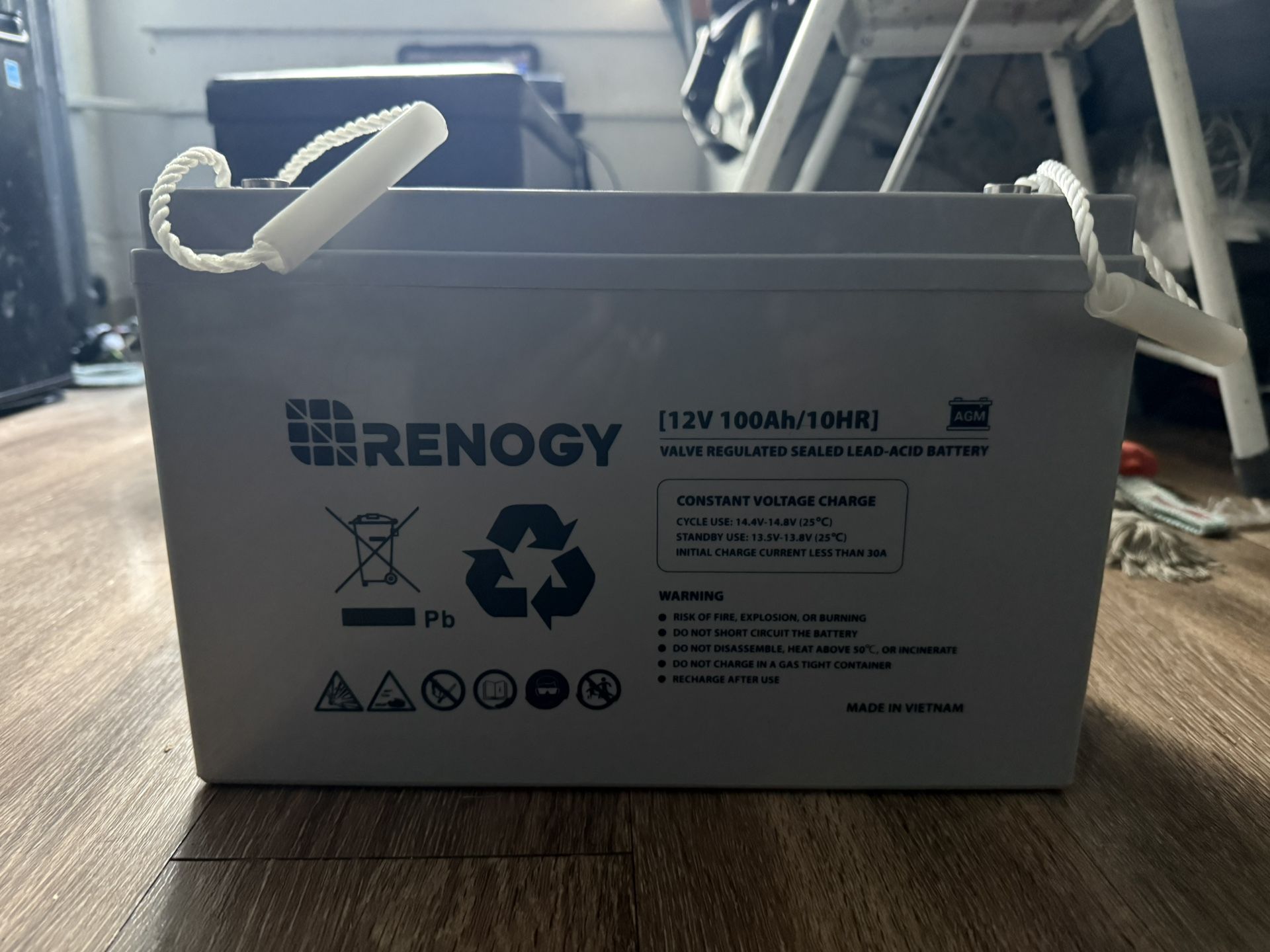 100ah 12v Renogy  DC Battery