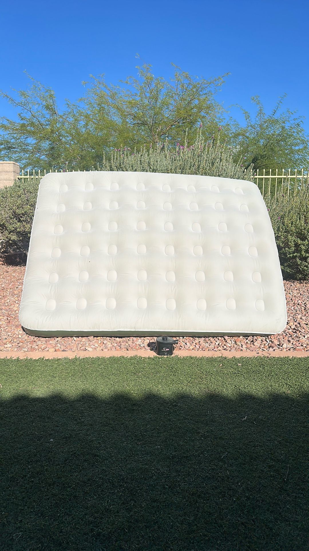 Coleman Queen Quickbed and Electric Pump - Used Once