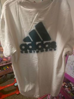 Adidas t-shirt
