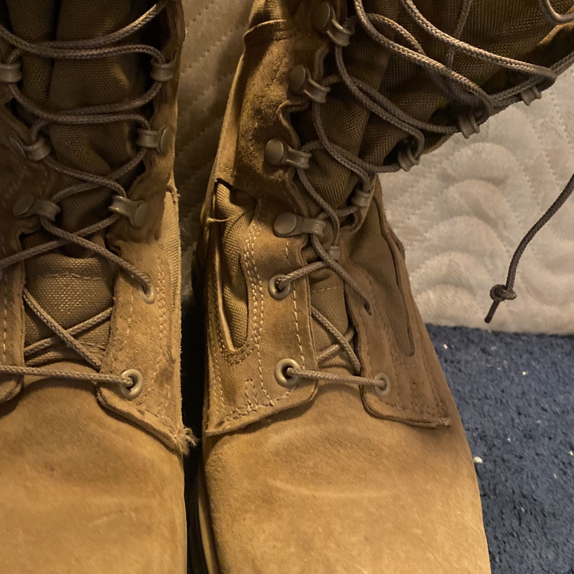 Bates Lights Millitary Boots for Sale in Clovis CA OfferUp
