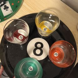 Vintage Billiards Set Bar