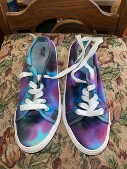 Size 10 shoes