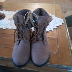 New Charles Boots Size 10