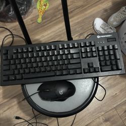 Cyberpower Mouse And Keyboard 
