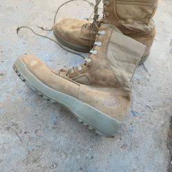 Military Boots Size 10.5R