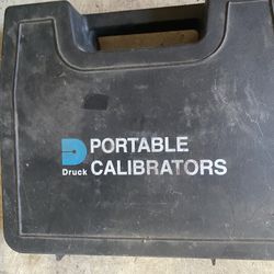 Druck Portable Calibrators 