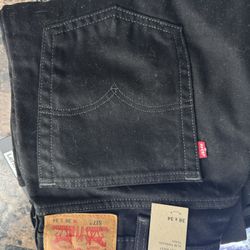 517 Levi’s Black Boot Cut 