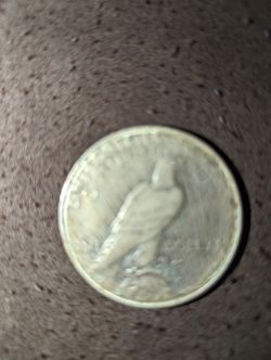 Rear Dollar Coin 1922