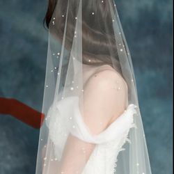 Long Pearl Bridal Veil