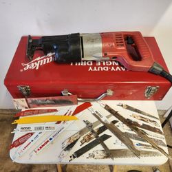 Milwaukee Sawzall With Many Blades 