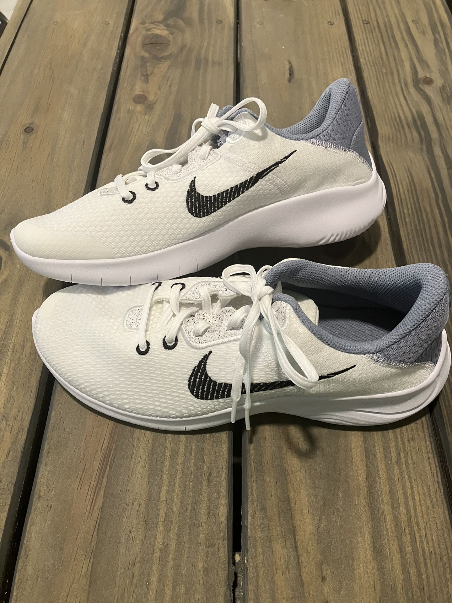 NEW Nike Flex Men’s Running Shoes Size 9