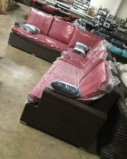 Liva Falls Sectional Patio Set 4pcs. in Red cushion