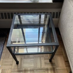 Pottery Barn - Pair of End Tables Black And Glass