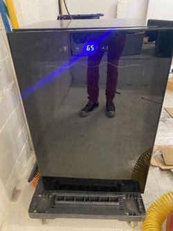 Antarctic Star Wine & beverage Cooler 