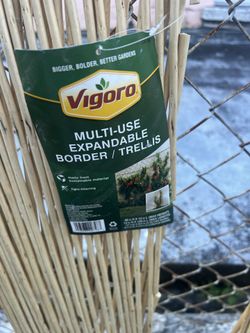 5 MULTI-USE EXPANDABLE BORDER / TRELLIS