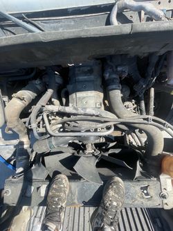 * MOTOR AND TRANSMISSION FOR SELL*  2011  INTERNATIONAL 4300 SERIES * ARMORED TRUCK * 7.6 L DIESEL *  *** YOU REMOVE ***  **CLEAN TITLE **   * SE VEND