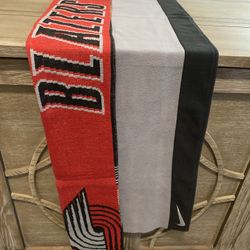 Nike & Portland Blazers Scarfs 