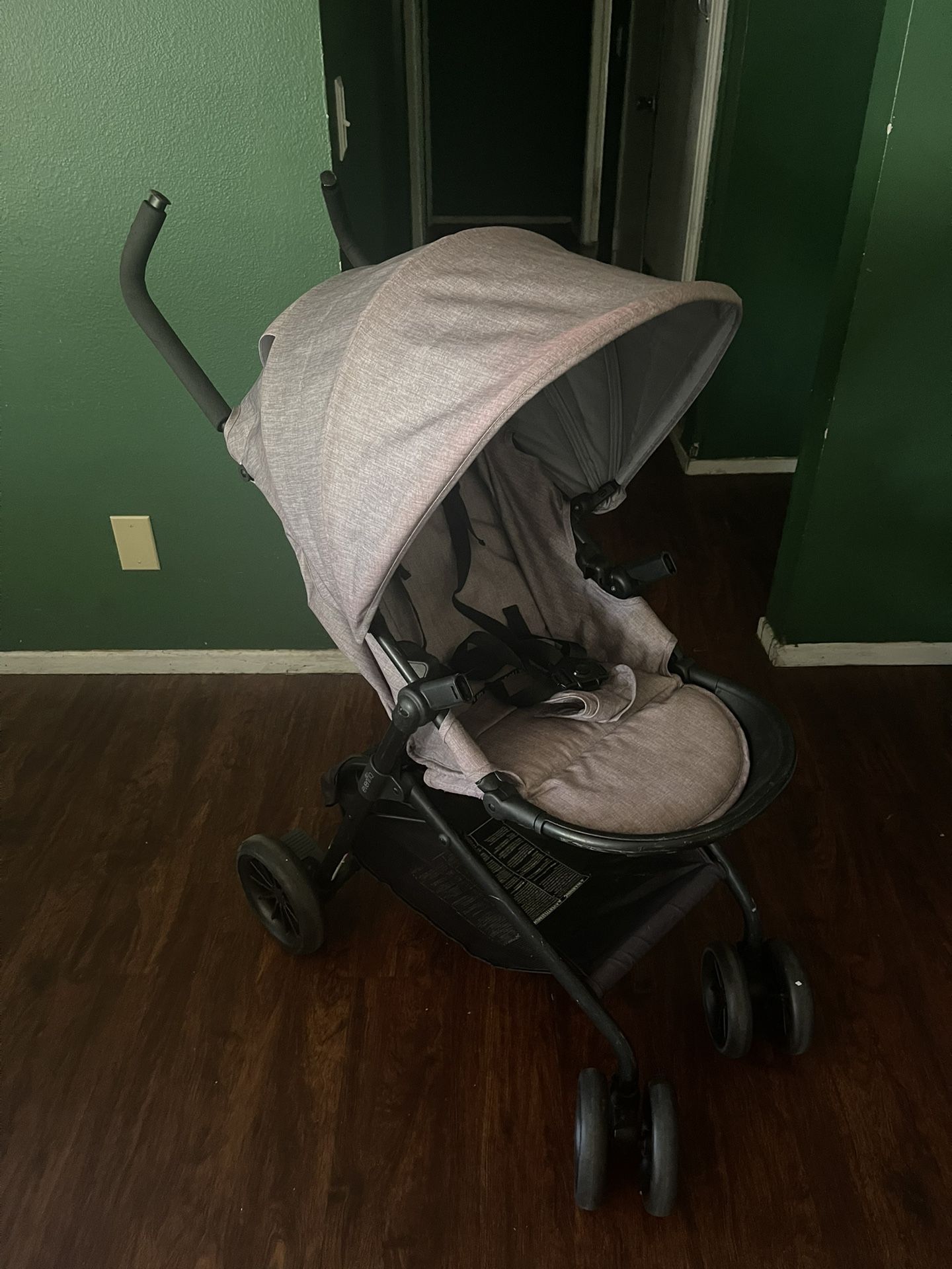 Evenflo Umbrella Stroller