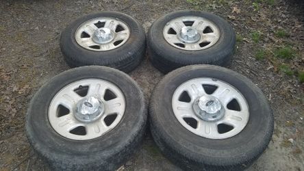 1. Pair is good year wrangler 235/70/16. 2. Pair is 215/70/16 came off a 2002 ford explorer