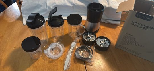 Consciot Countertop Blender 16 Piece Set