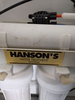 Reverse osmosis system and Water treatment system