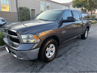 2015 dodge ram 1500 SLT