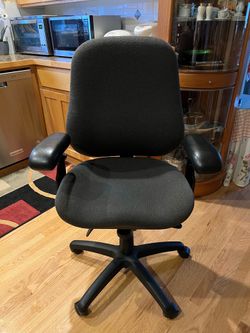 ErgoGenesis/ Bodybuilt High Back  Chair J2507