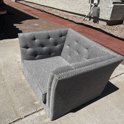 Modern Oversized Tufted Armchair – Gray Linen with Nailhead Trim