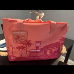 Trader Joe’s large peach insulated bag