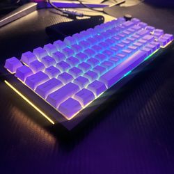 GMMK Pro Gaming Keyboard 