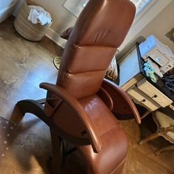Relax The Back PC-420 Classic Manual Recliner