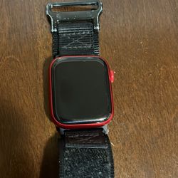Apple Watch Series 8 Red Edition 