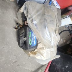 5hp Honda motor brand new 