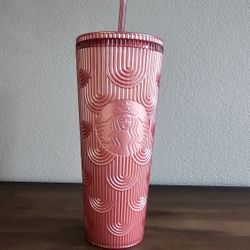 NWT Starbucks Pink Pearl Shell Mermaid Scales Siren Tumbler Fall 2023