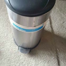 Trash Can