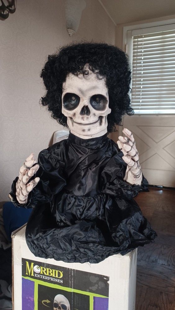 2ft. Kneeling Table Tot Skull Halloween Animatronic Decoration
