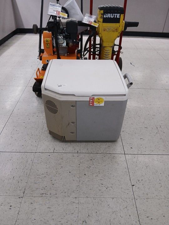 Electric Igloo Cooler
