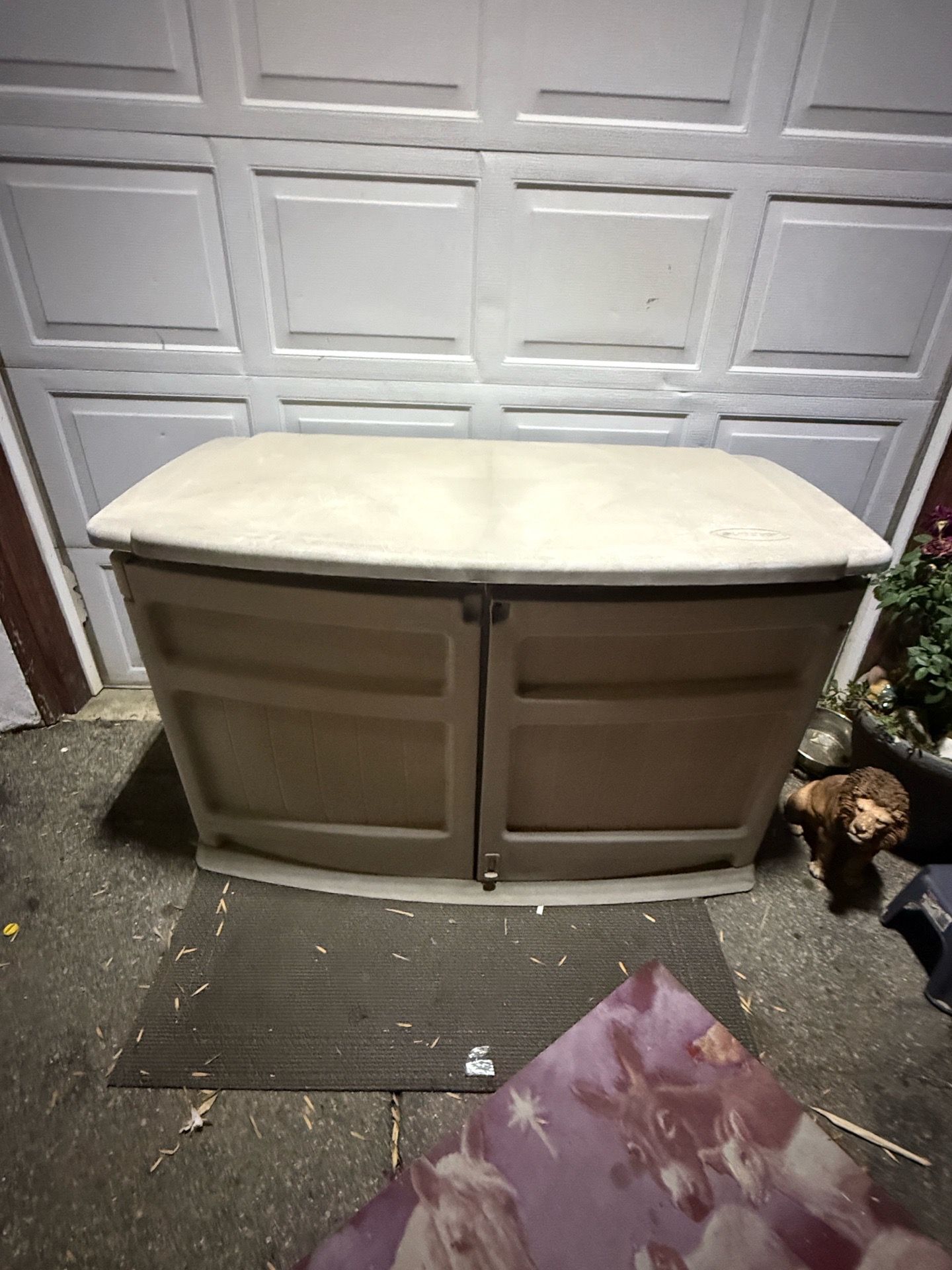 Outdoor Storage Cabinet