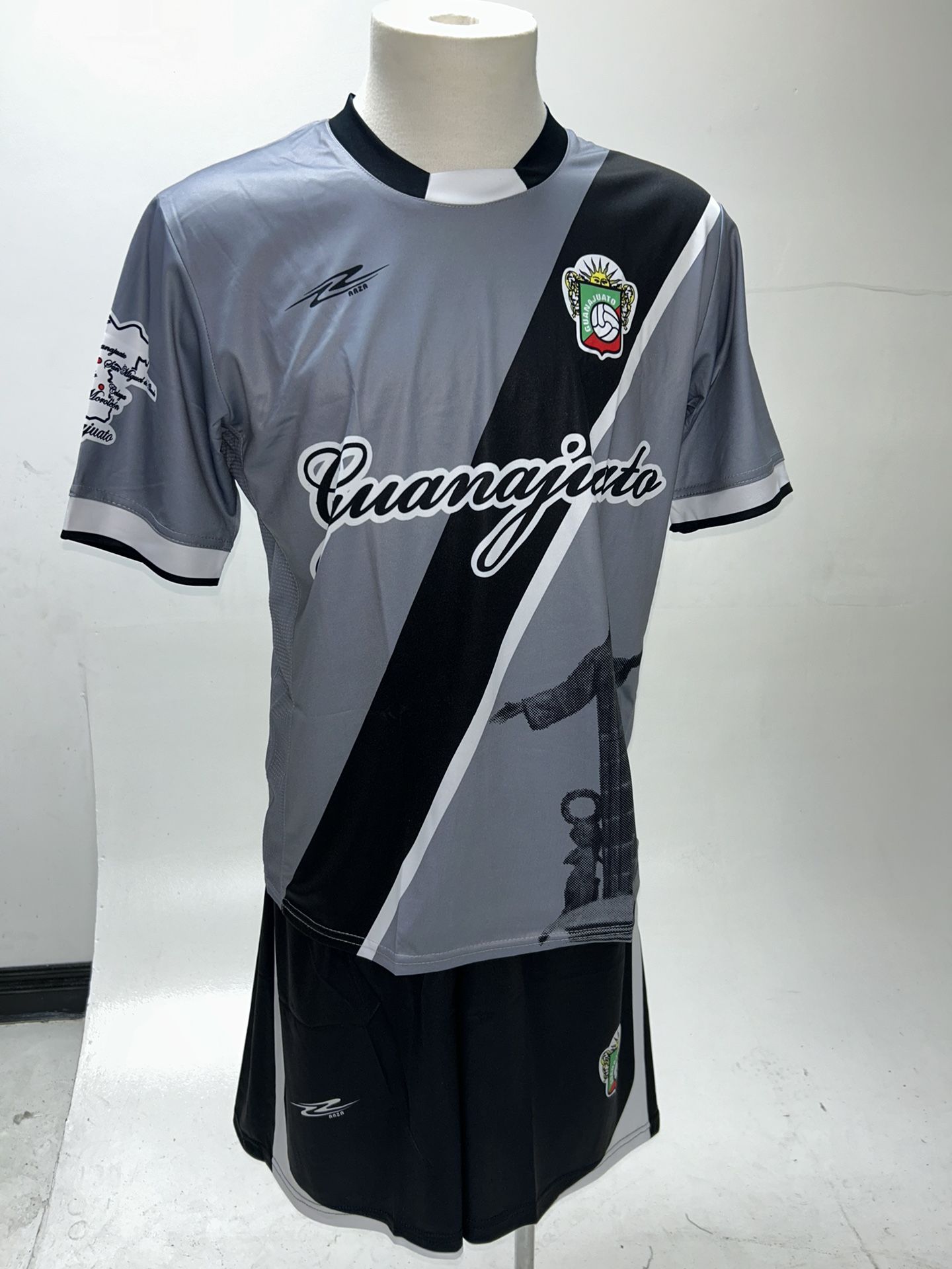 Uniforme Guanajuato Local